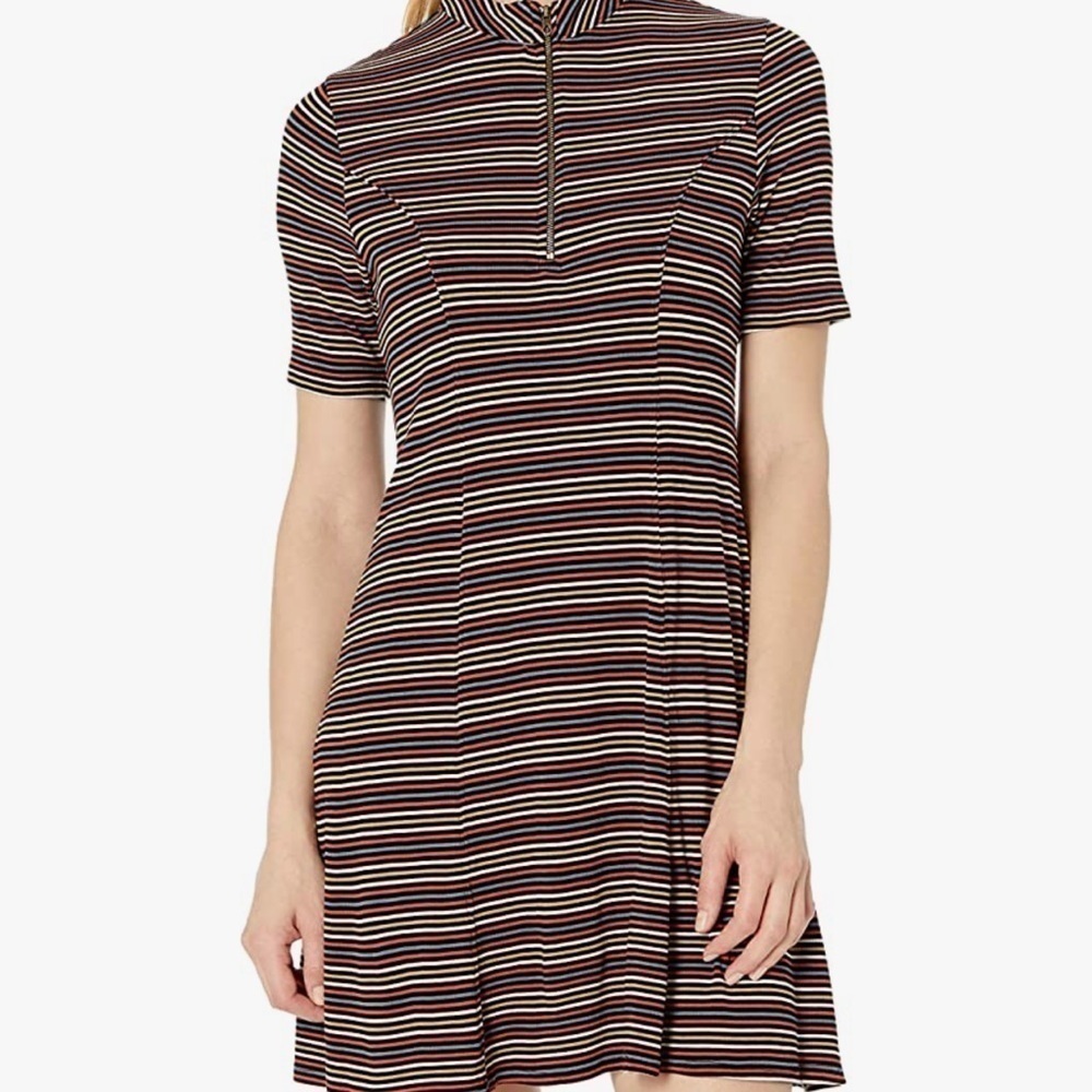 ⭐️nwt Streetwear Society Strype Hype Flare Short Sleeve Dress⭐️ - Picture 1 of 5